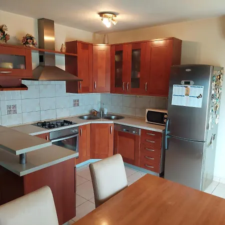 公寓 See View Apartments 耶塞尼采